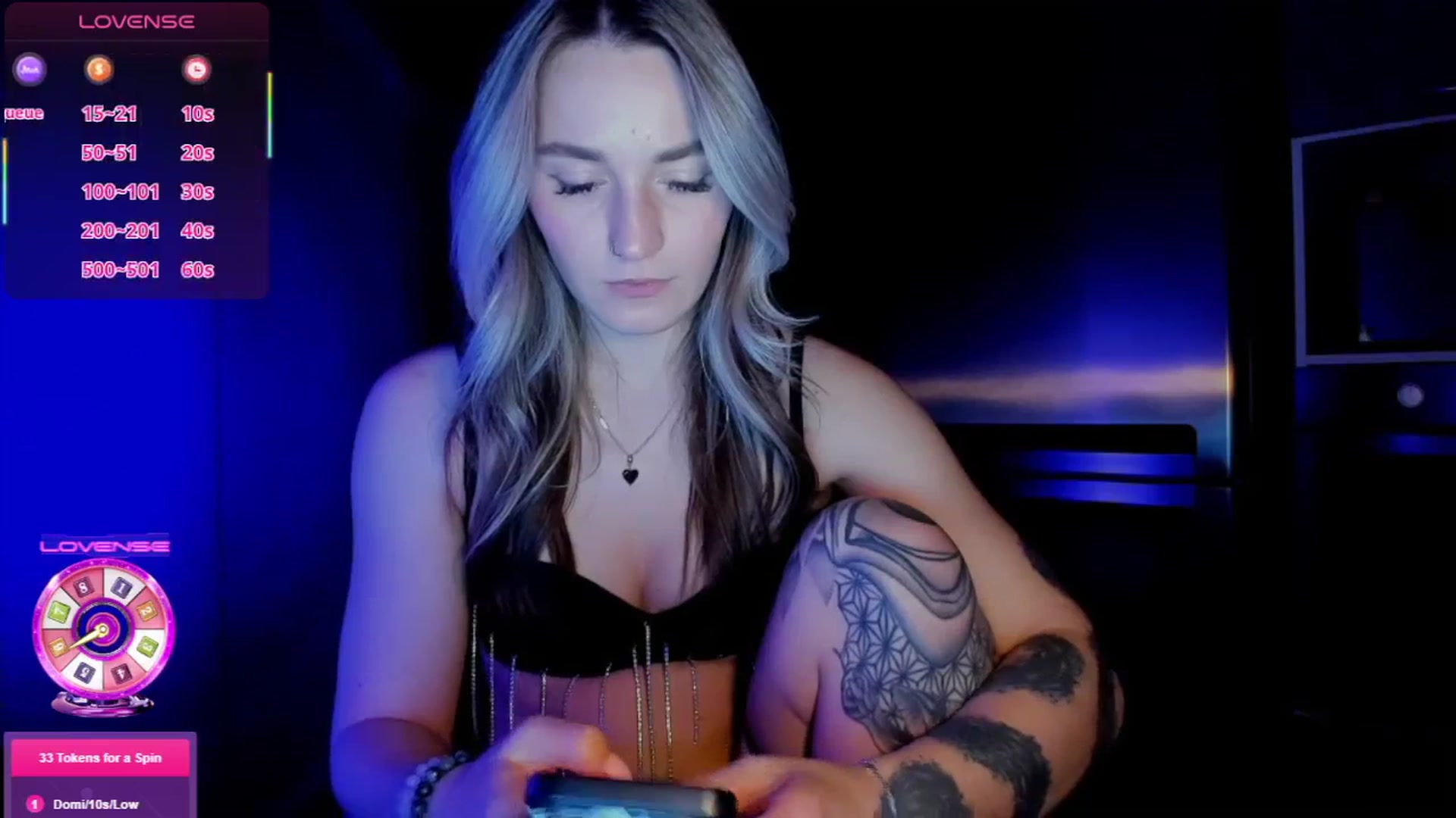 Gallery image thumbnail from Cutestdemon1's myfreecams stream on, 11/01/2025, 17:38 image 10 of 20