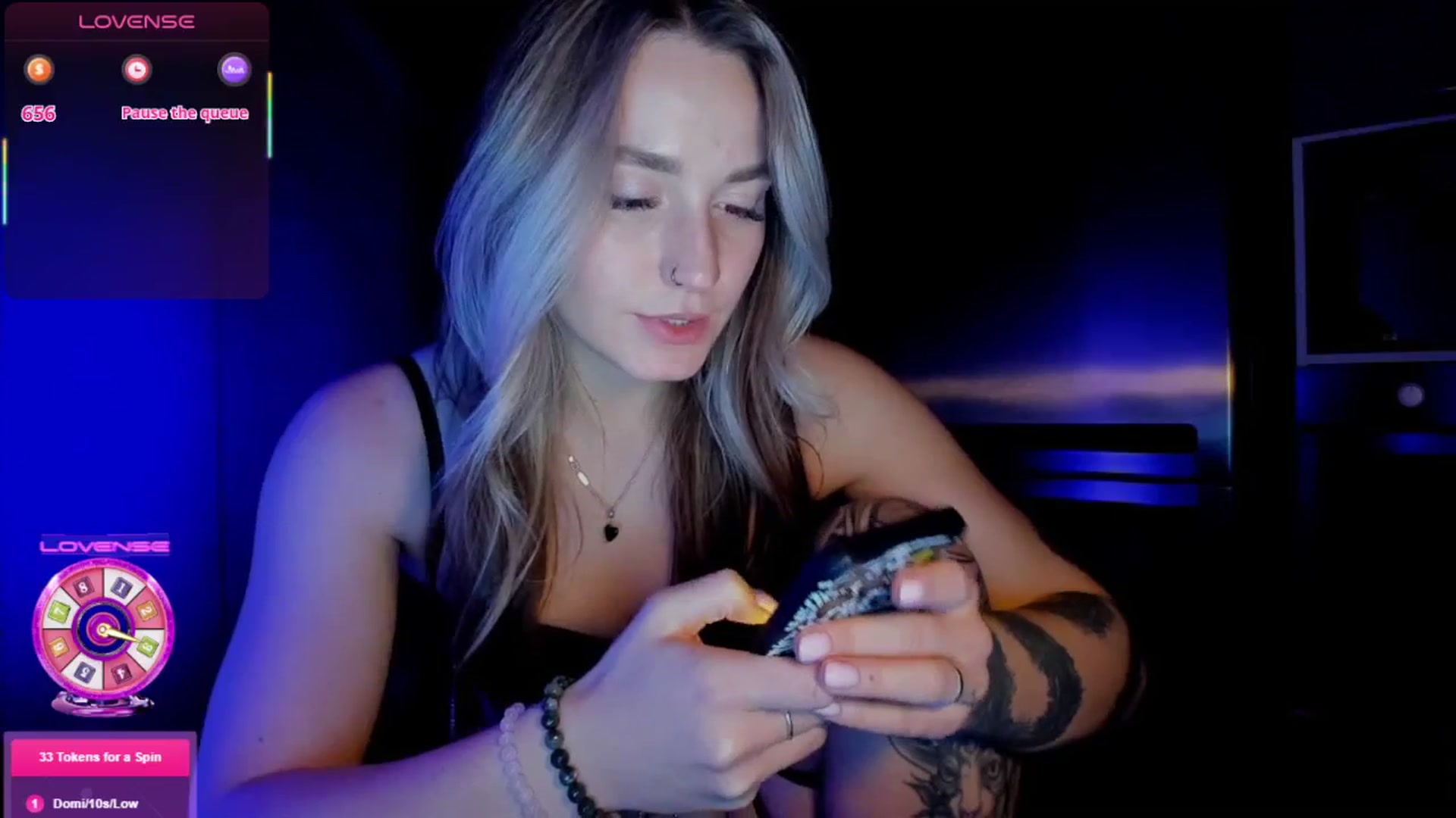 Gallery image thumbnail from Cutestdemon1's myfreecams stream on, 11/01/2025, 17:38 image 11 of 20