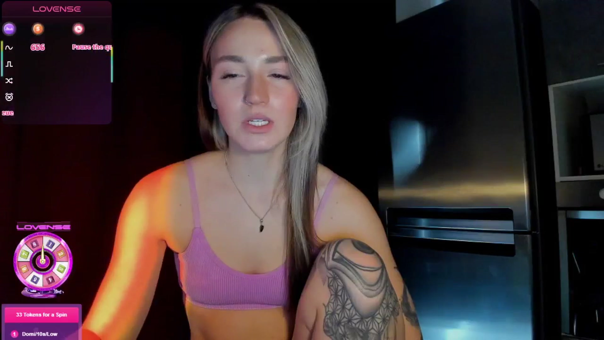 Gallery image thumbnail from Cutestdemon1's myfreecams stream on, 11/03/2025, 08:10 image 2 of 20
