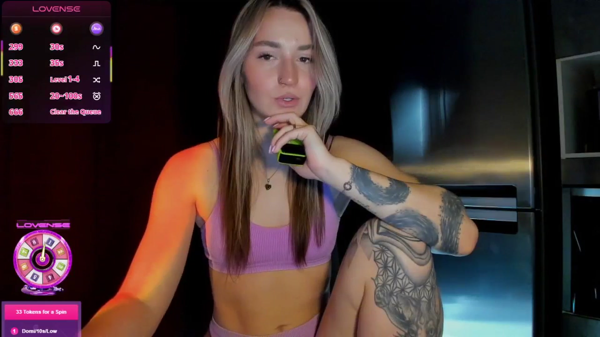 Gallery image thumbnail from Cutestdemon1's myfreecams stream on, 11/03/2025, 08:50 image 6 of 20