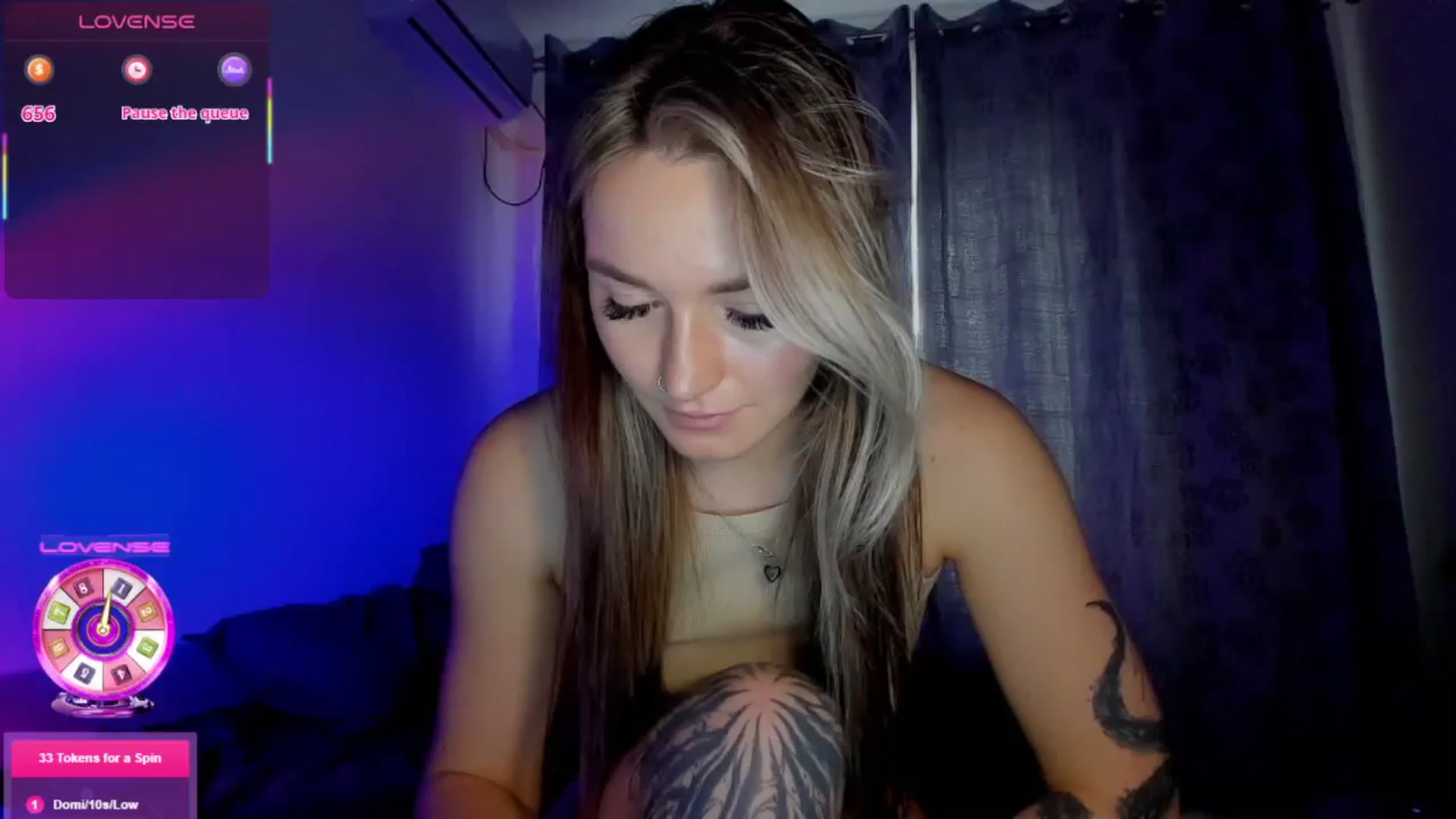 Gallery image thumbnail from Cutestdemon1's myfreecams stream on, 11/13/2025, 10:43 image 10 of 20