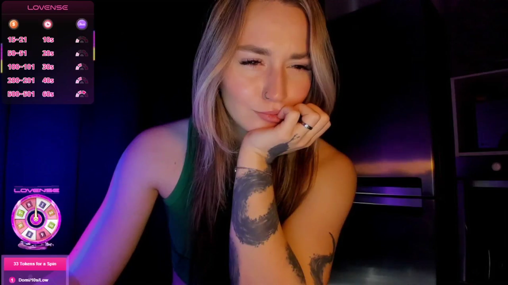 Gallery image thumbnail from Cutestdemon1's myfreecams stream on, 11/20/2025, 08:29 image 13 of 20