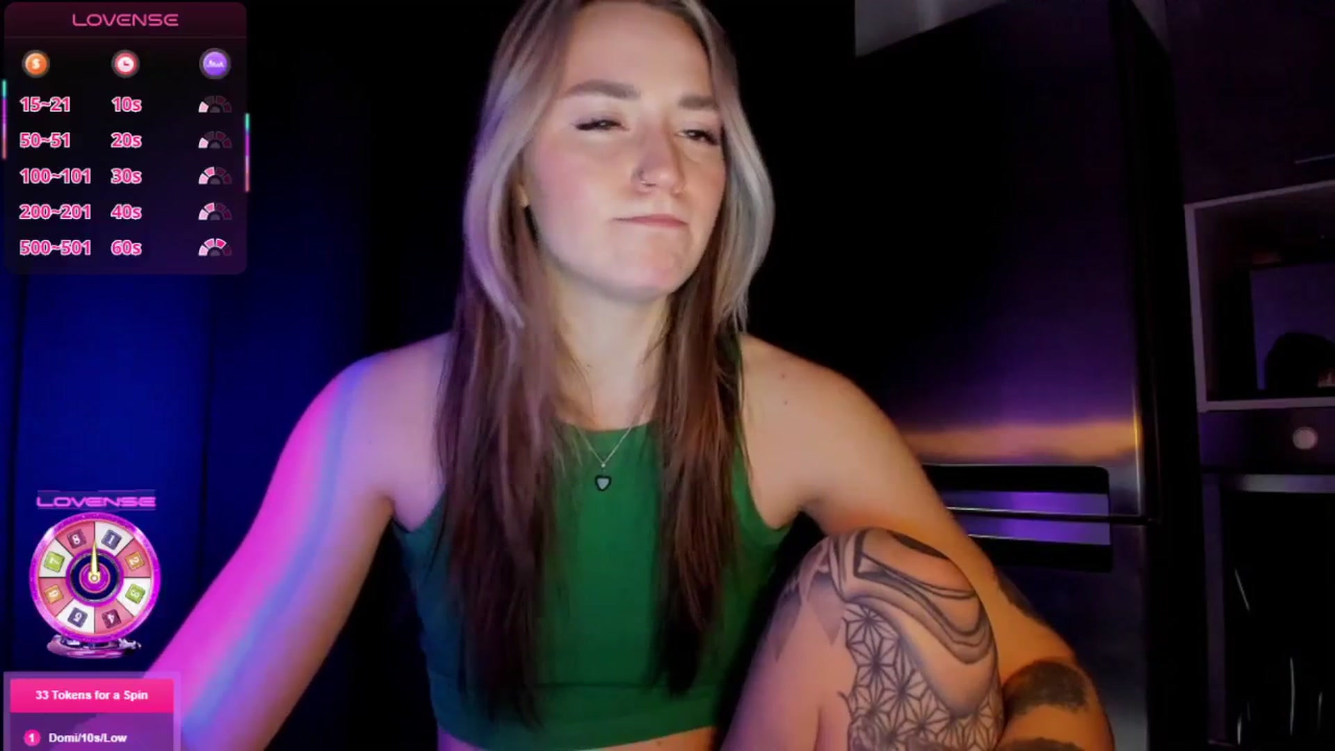 Gallery image thumbnail from Cutestdemon1's myfreecams stream on, 11/20/2025, 08:29 image 19 of 20