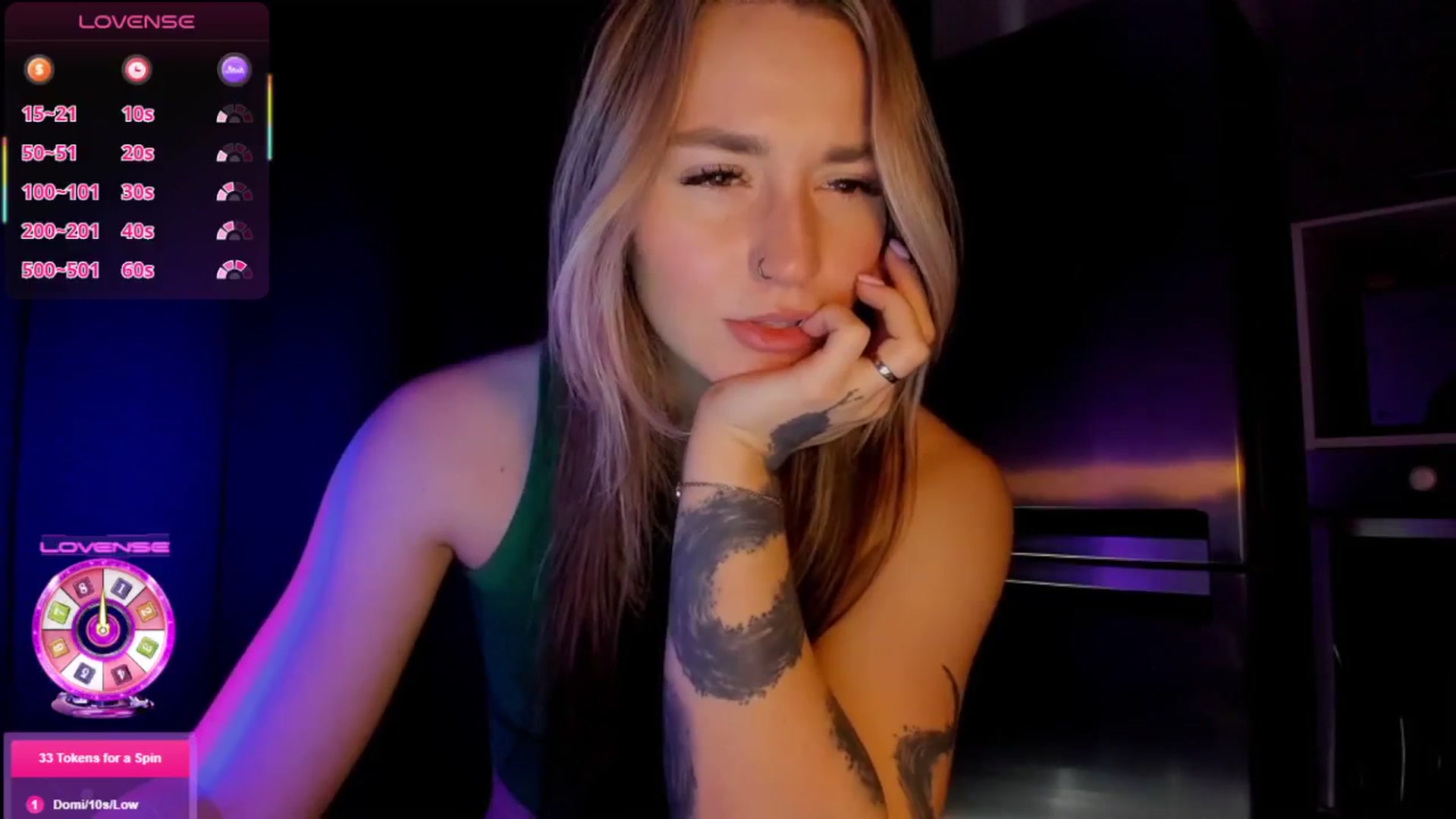 Gallery image thumbnail from Cutestdemon1's myfreecams stream on, 11/20/2025, 08:29 image 16 of 20