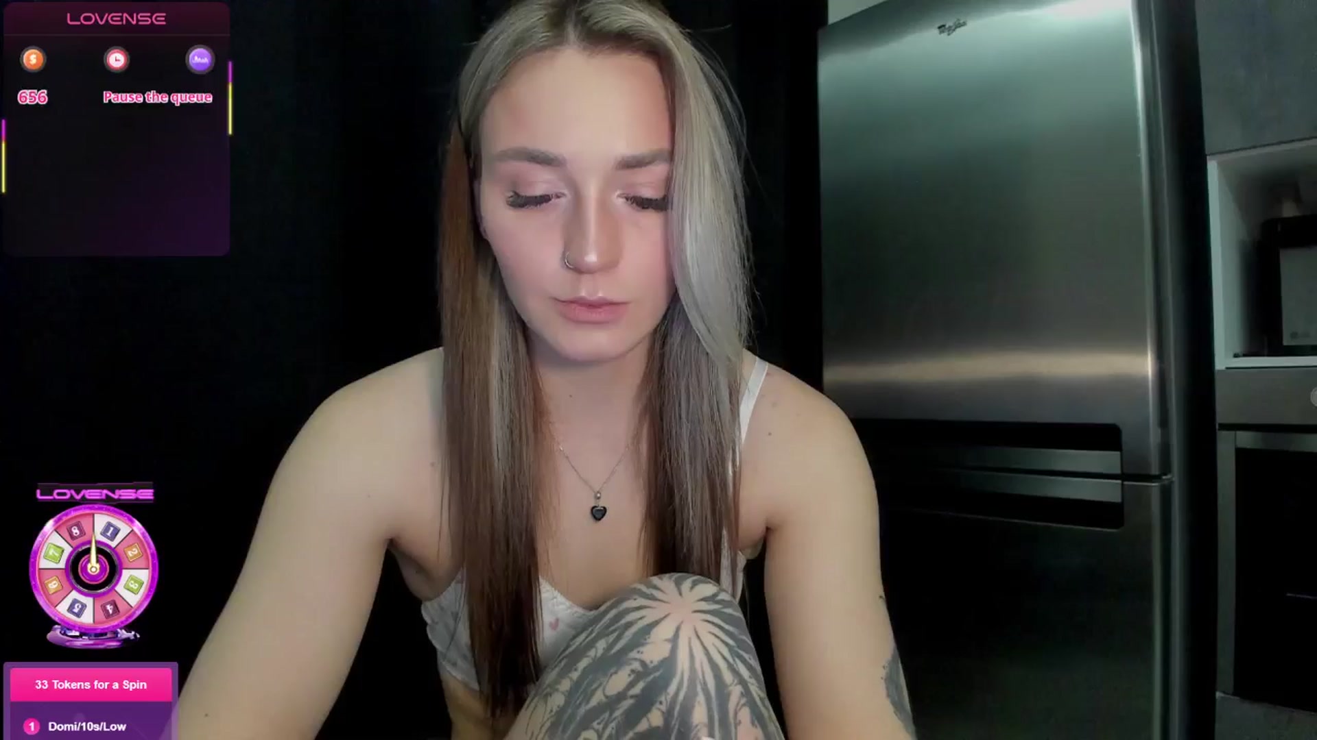 Gallery image thumbnail from Cutestdemon1's myfreecams stream on, 11/23/2025, 13:08 image 1 of 20