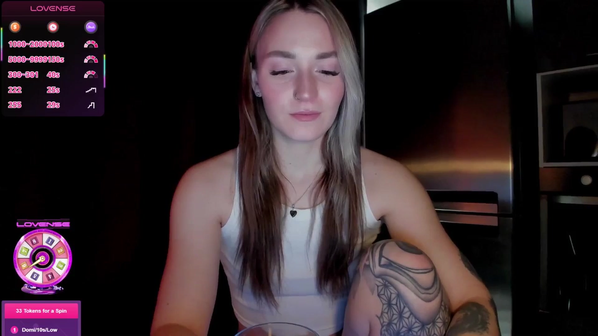 Gallery image thumbnail from Cutestdemon1's myfreecams stream on, 11/25/2025, 09:20 image 3 of 20