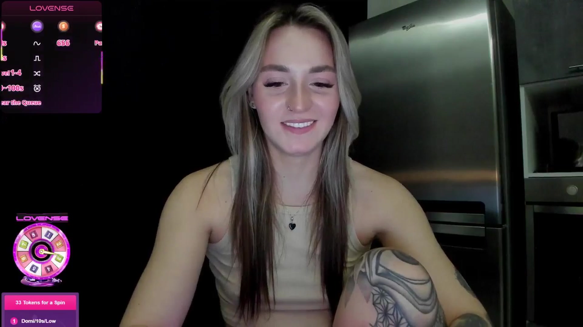 Gallery image thumbnail from Cutestdemon1's myfreecams stream on, 11/29/2025, 10:20 image 15 of 20