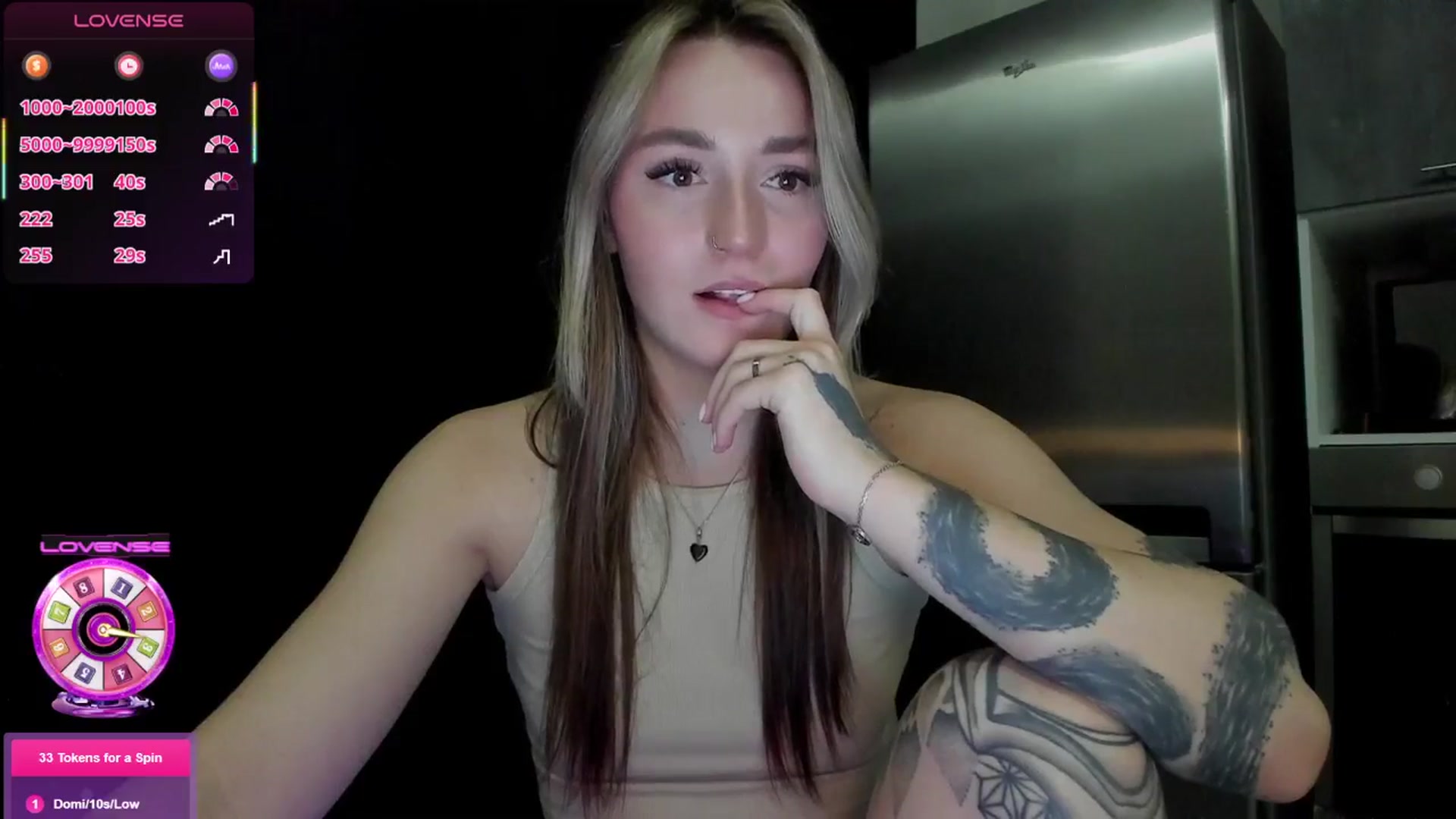 Gallery image thumbnail from Cutestdemon1's myfreecams stream on, 11/29/2025, 10:20 image 10 of 20