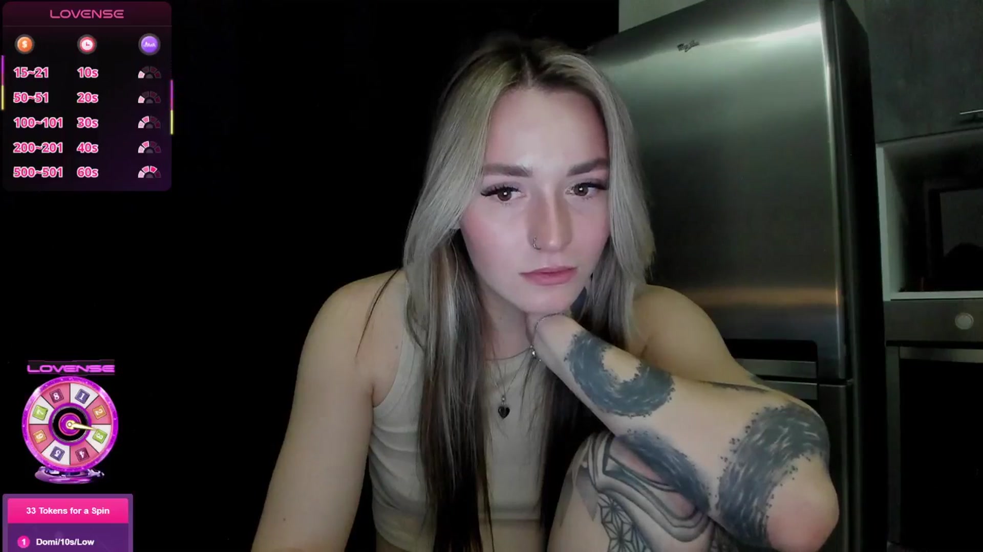 Gallery image thumbnail from Cutestdemon1's myfreecams stream on, 11/29/2025, 10:20 image 16 of 20