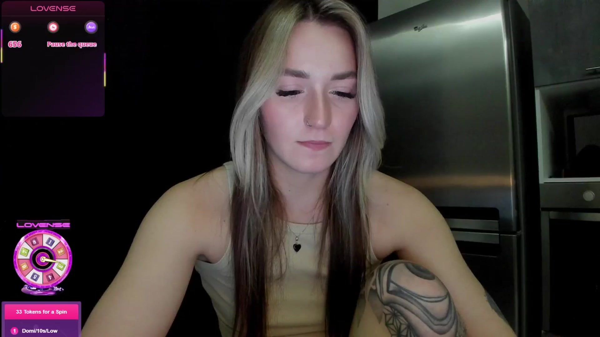 Gallery image thumbnail from Cutestdemon1's myfreecams stream on, 11/29/2025, 10:20 image 19 of 20