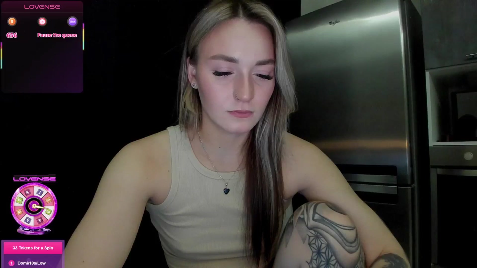 Gallery image thumbnail from Cutestdemon1's myfreecams stream on, 11/29/2025, 10:20 image 5 of 20