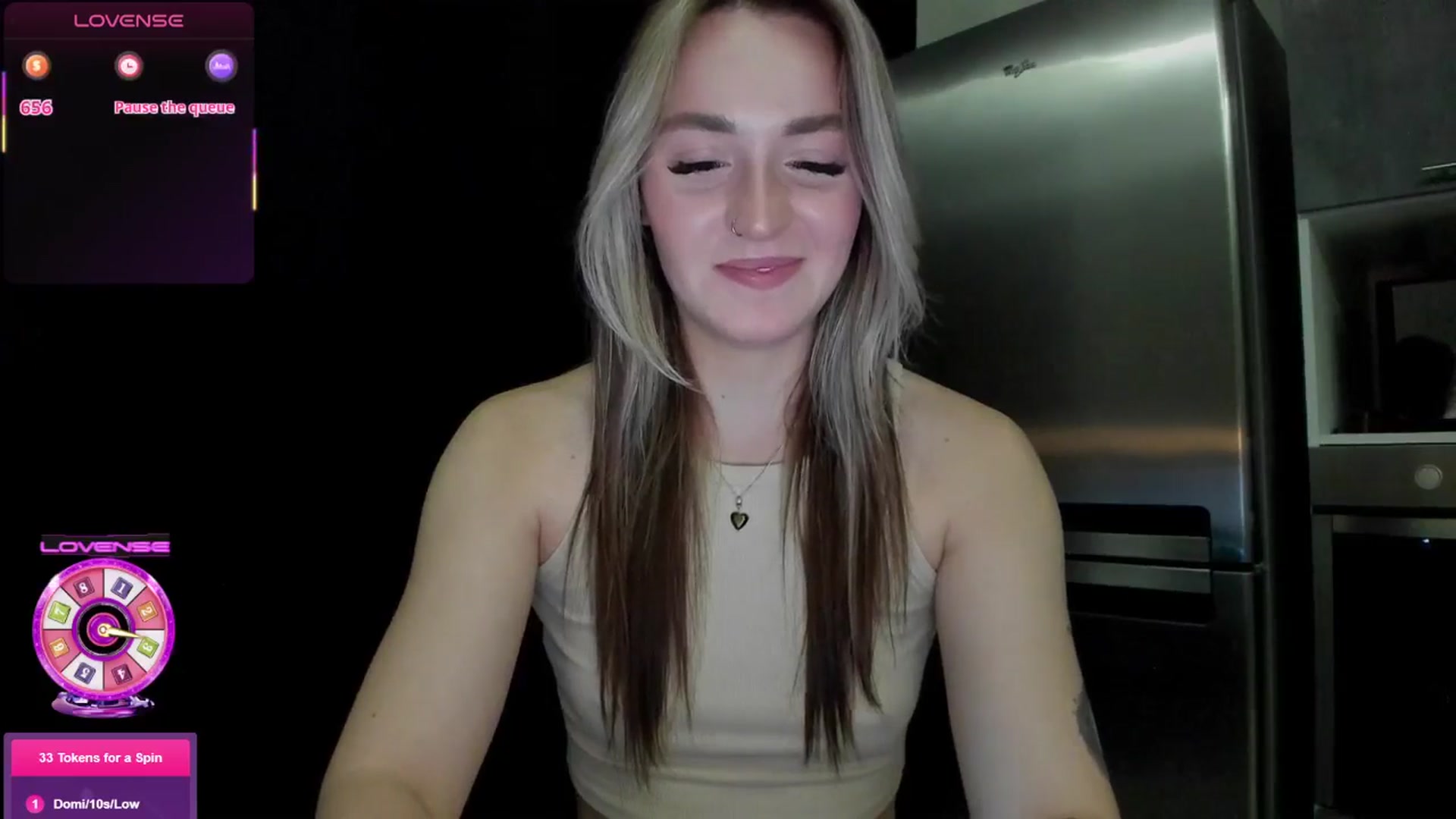 Gallery image thumbnail from Cutestdemon1's myfreecams stream on, 11/29/2025, 10:20 image 11 of 20
