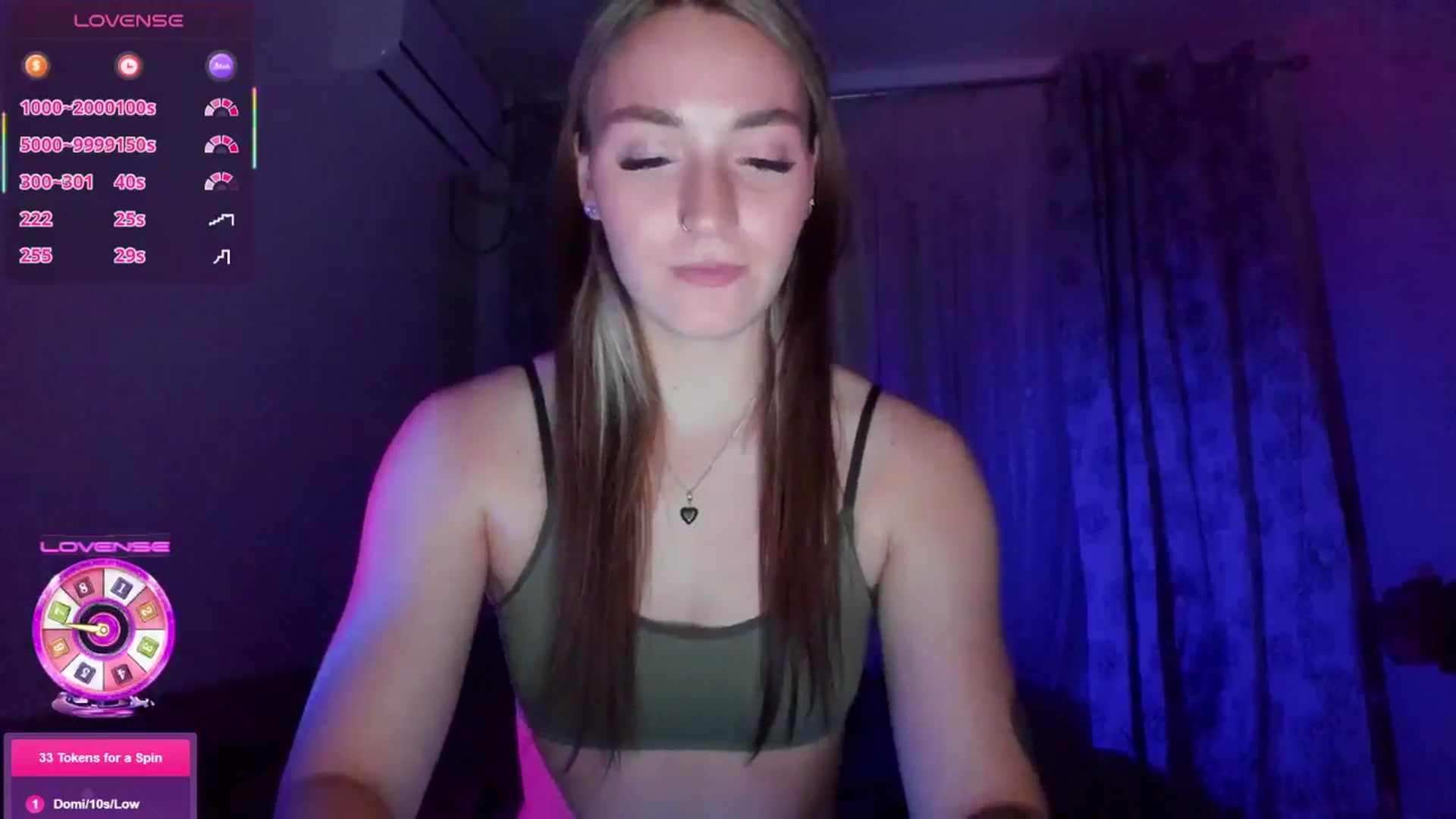 Gallery image thumbnail from Cutestdemon1's myfreecams stream on, 11/30/2025, 16:38 image 17 of 20