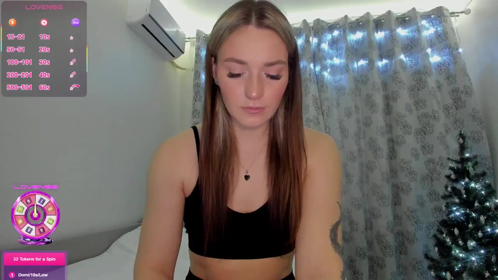 Gallery image thumbnail from Cutestdemon1's myfreecams stream on, 12/05/2025, 09:03 image 3 of 20