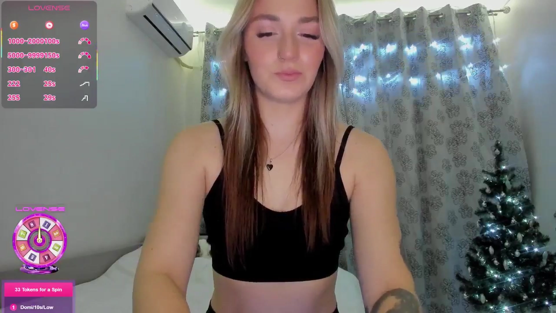 Gallery image thumbnail from Cutestdemon1's myfreecams stream on, 12/05/2025, 09:03 image 14 of 20
