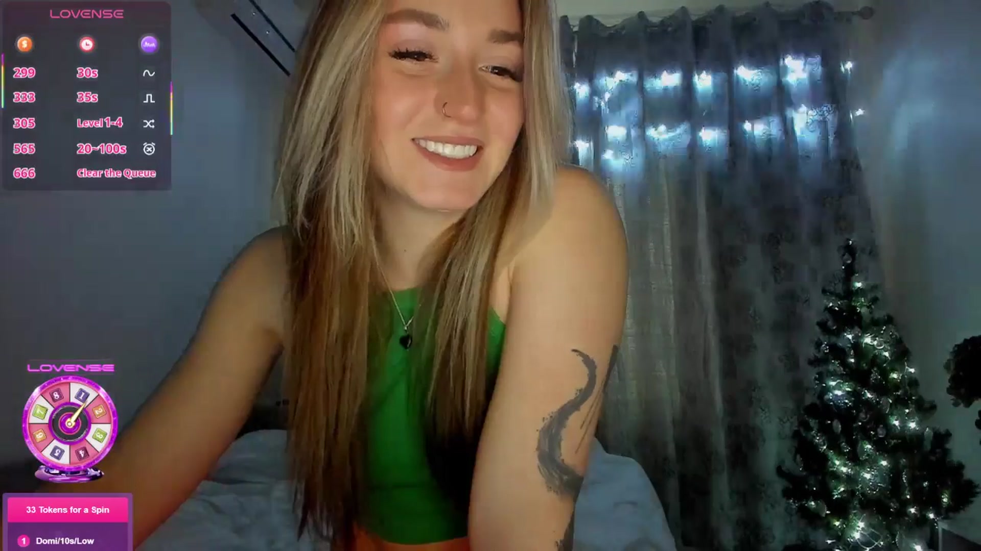 Gallery image thumbnail from Cutestdemon1's myfreecams stream on, 12/06/2025, 11:17 image 14 of 20