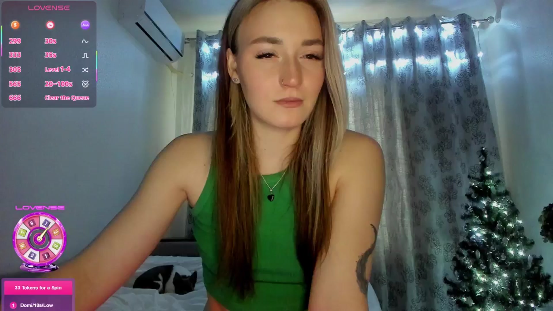 Gallery image thumbnail from Cutestdemon1's myfreecams stream on, 12/06/2025, 11:17 image 1 of 20