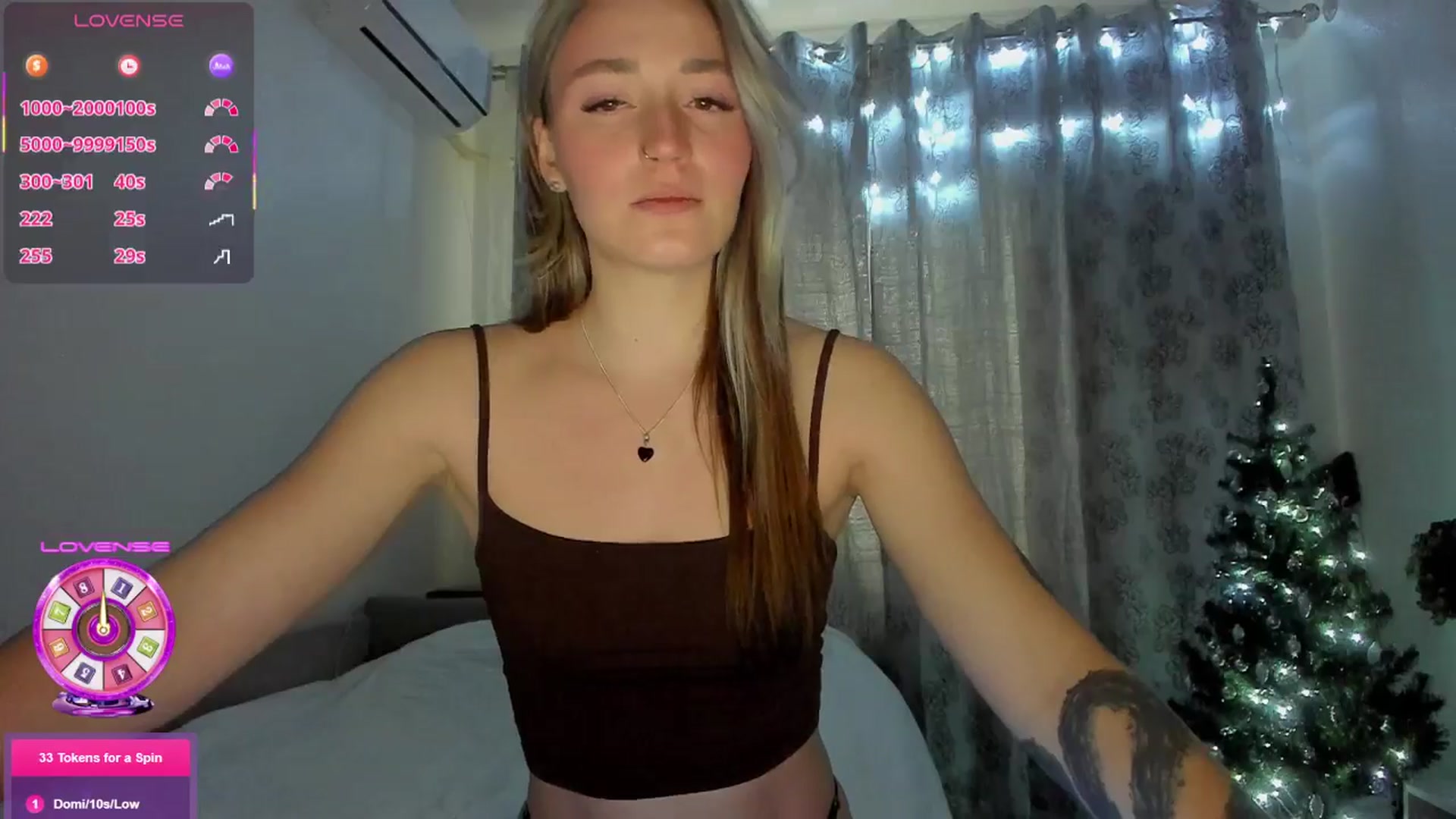 Gallery image thumbnail from Cutestdemon1's myfreecams stream on, 12/11/2025, 10:42 image 10 of 20