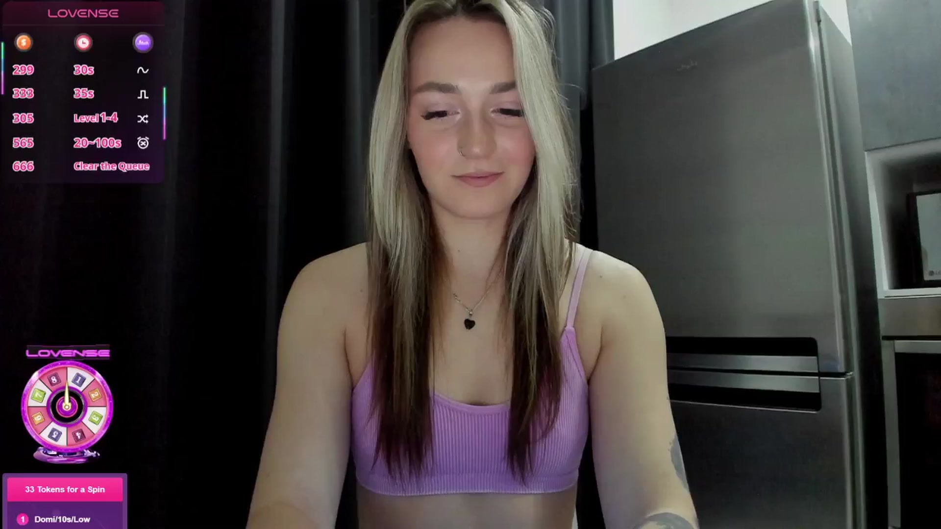 Gallery image thumbnail from Cutestdemon1's myfreecams stream on, 12/16/2025, 24:00 image 1 of 20
