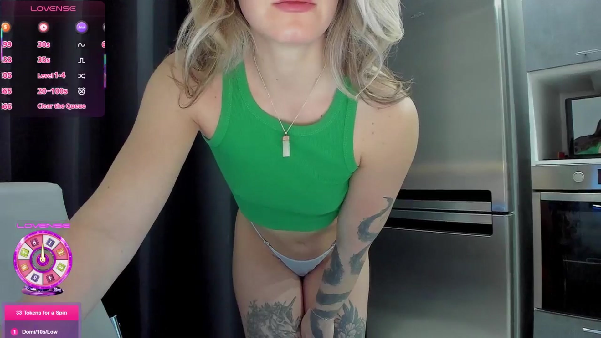 Gallery image thumbnail from Cutestdemon1's myfreecams stream on, 12/21/2025, 03:35 image 9 of 20