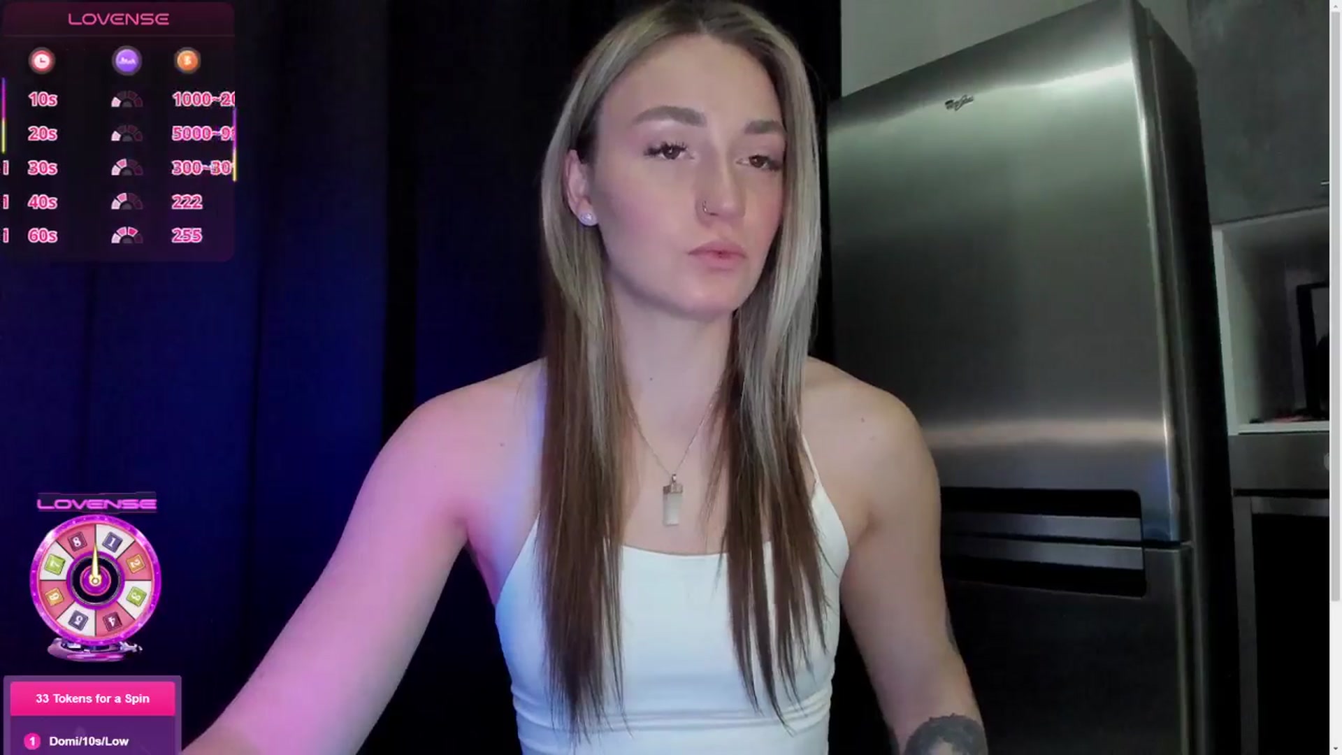 Gallery image thumbnail from Cutestdemon1's myfreecams stream on, 12/25/2025, 02:33 image 5 of 20