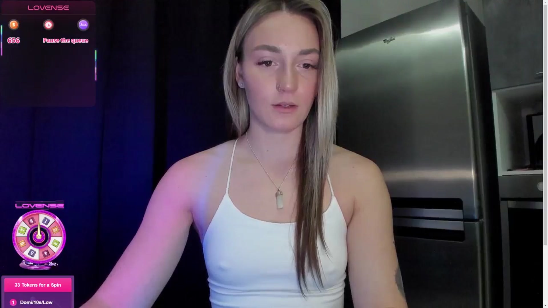 Gallery image thumbnail from Cutestdemon1's myfreecams stream on, 12/25/2025, 02:33 image 8 of 20