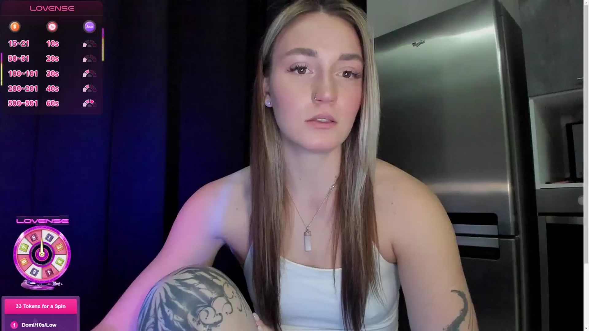 Gallery image thumbnail from Cutestdemon1's myfreecams stream on, 12/25/2025, 02:33 image 15 of 20
