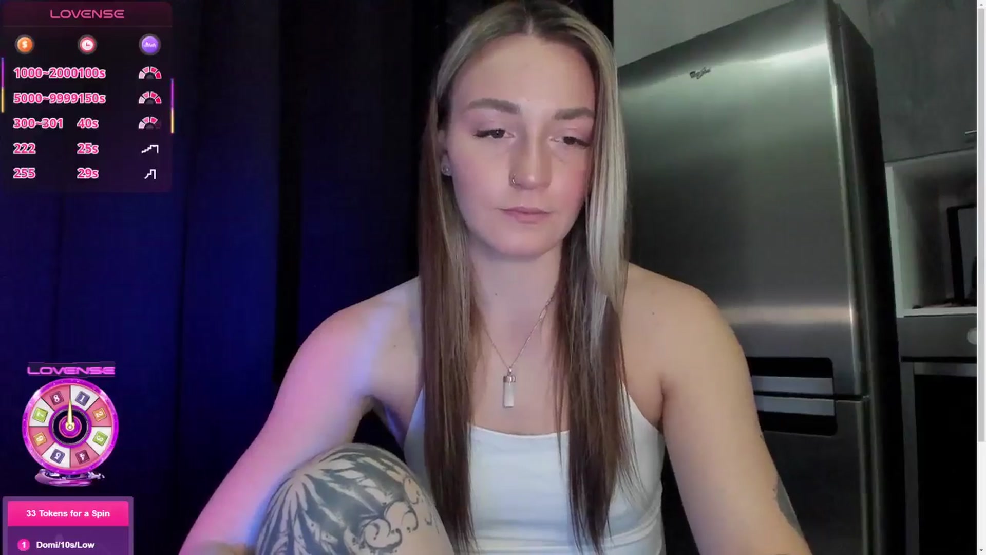 Gallery image thumbnail from Cutestdemon1's myfreecams stream on, 12/25/2025, 02:33 image 13 of 20