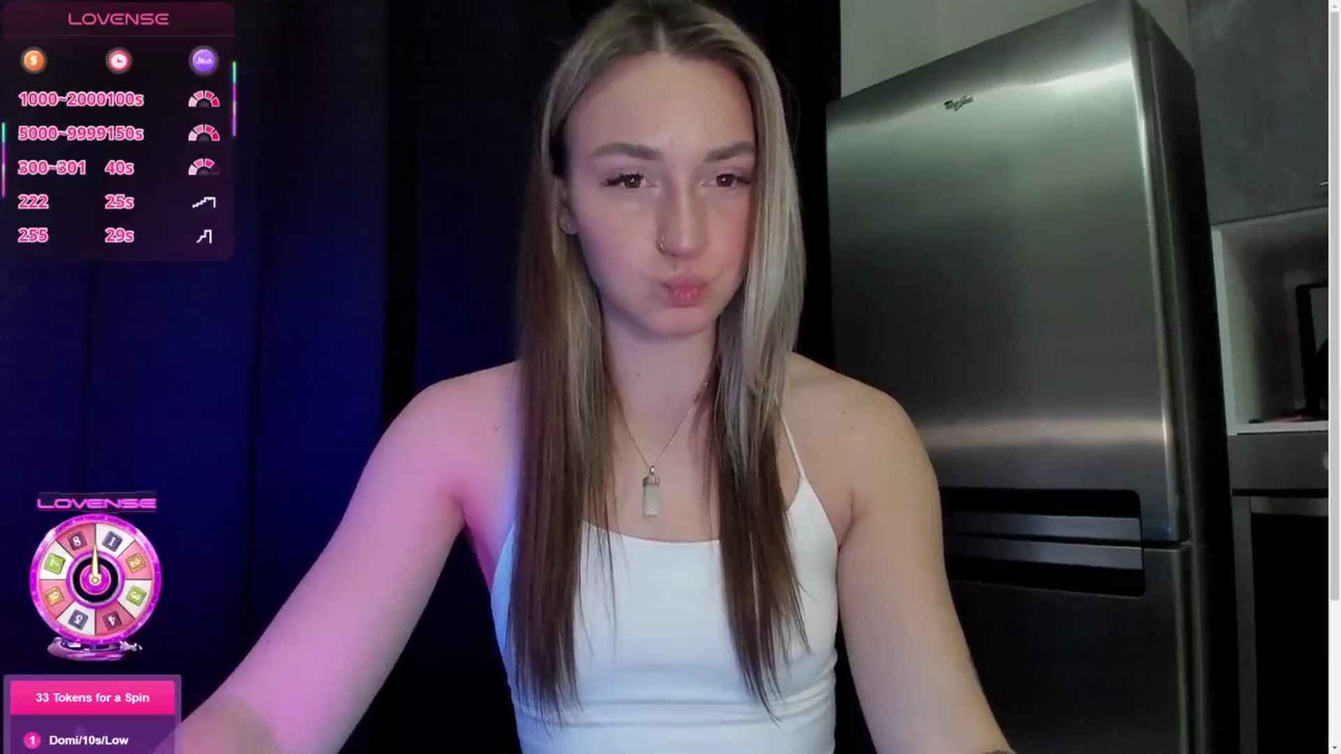Gallery image thumbnail from Cutestdemon1's myfreecams stream on, 12/25/2025, 02:33 image 4 of 20