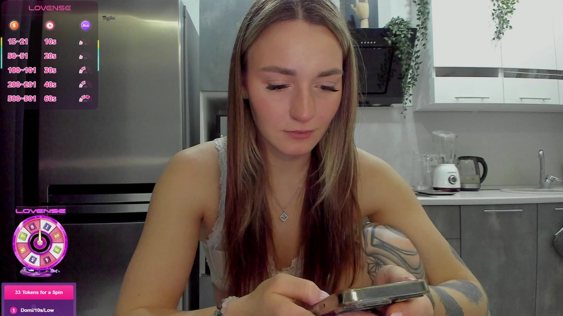 Gallery image thumbnail from Cutestdemon1's myfreecams stream on, 01/09/2026, 07:40 image 19 of 20