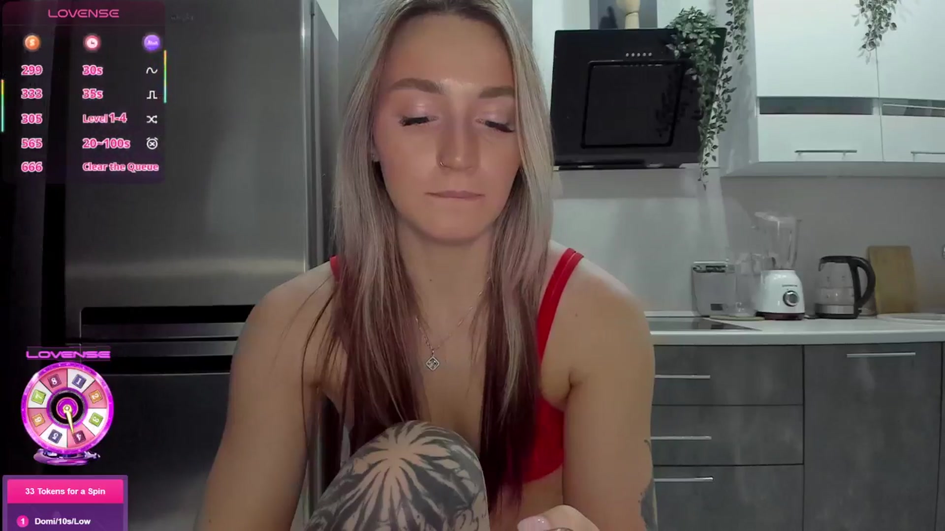 Gallery image thumbnail from Cutestdemon1's myfreecams stream on, 01/12/2026, 07:30 image 17 of 20