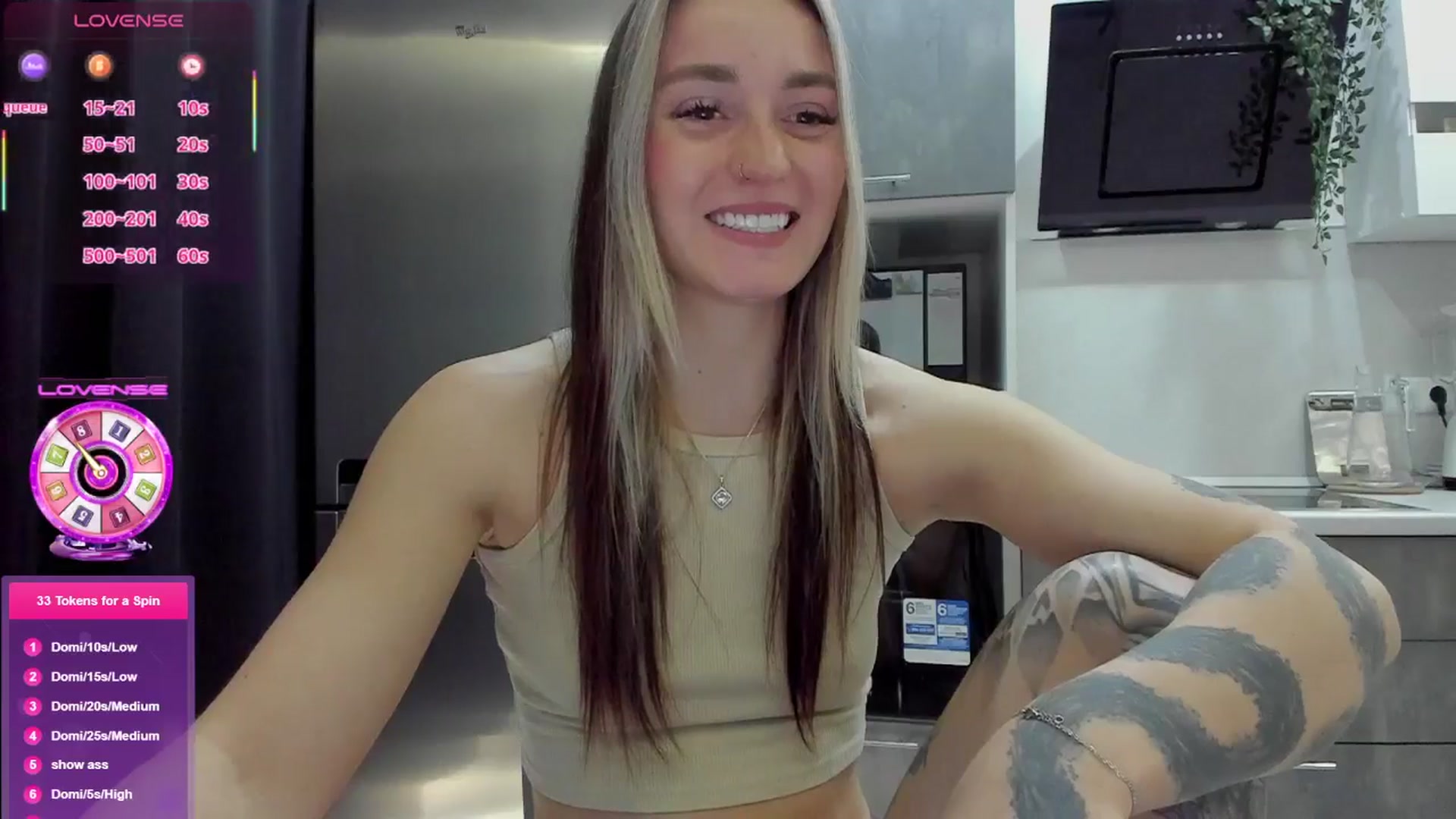 Gallery image thumbnail from Cutestdemon1's myfreecams stream on, 01/17/2026, 08:26 image 13 of 20