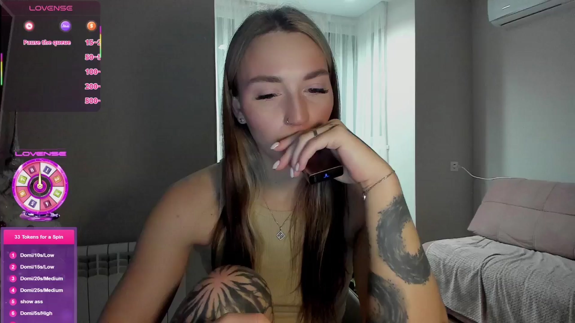 Gallery image thumbnail from Cutestdemon1's myfreecams stream on, 01/29/2026, 04:09 image 14 of 20