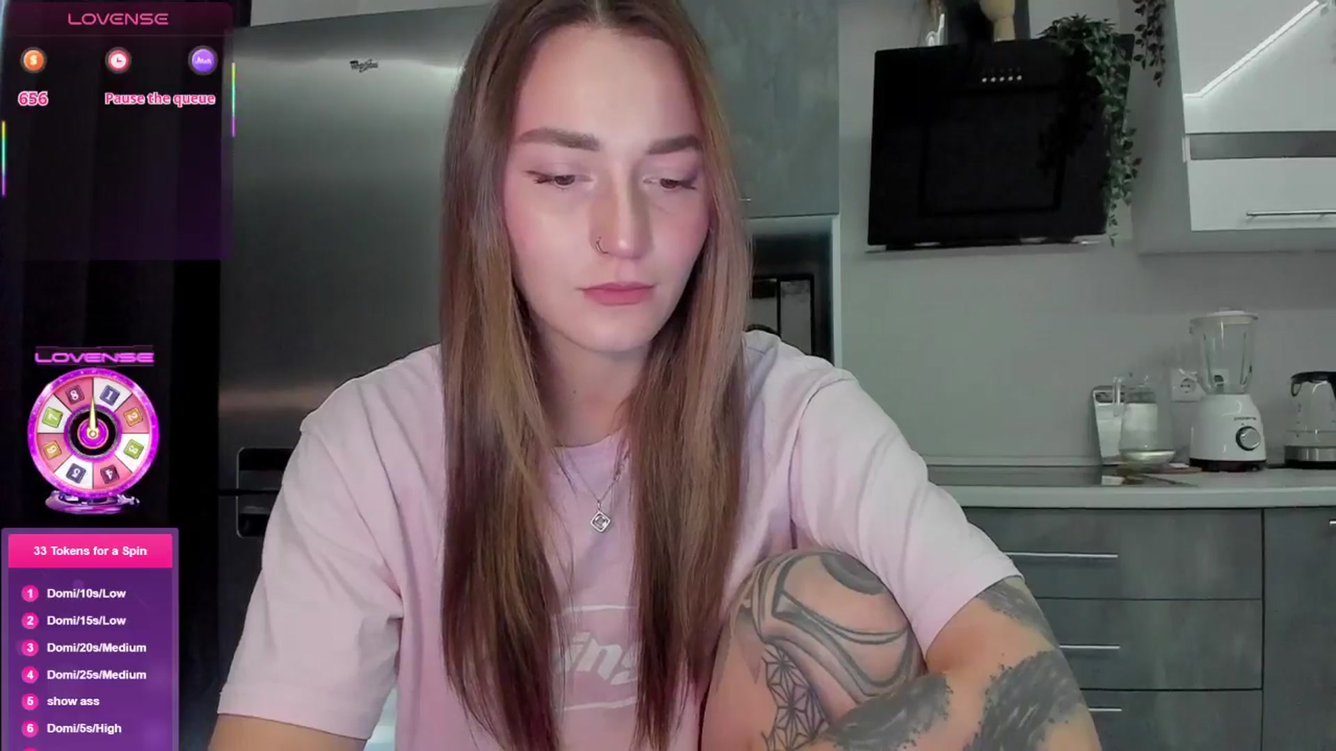 Gallery image thumbnail from Cutestdemon1's myfreecams stream on, 03/25/2026, 08:02 image 11 of 20