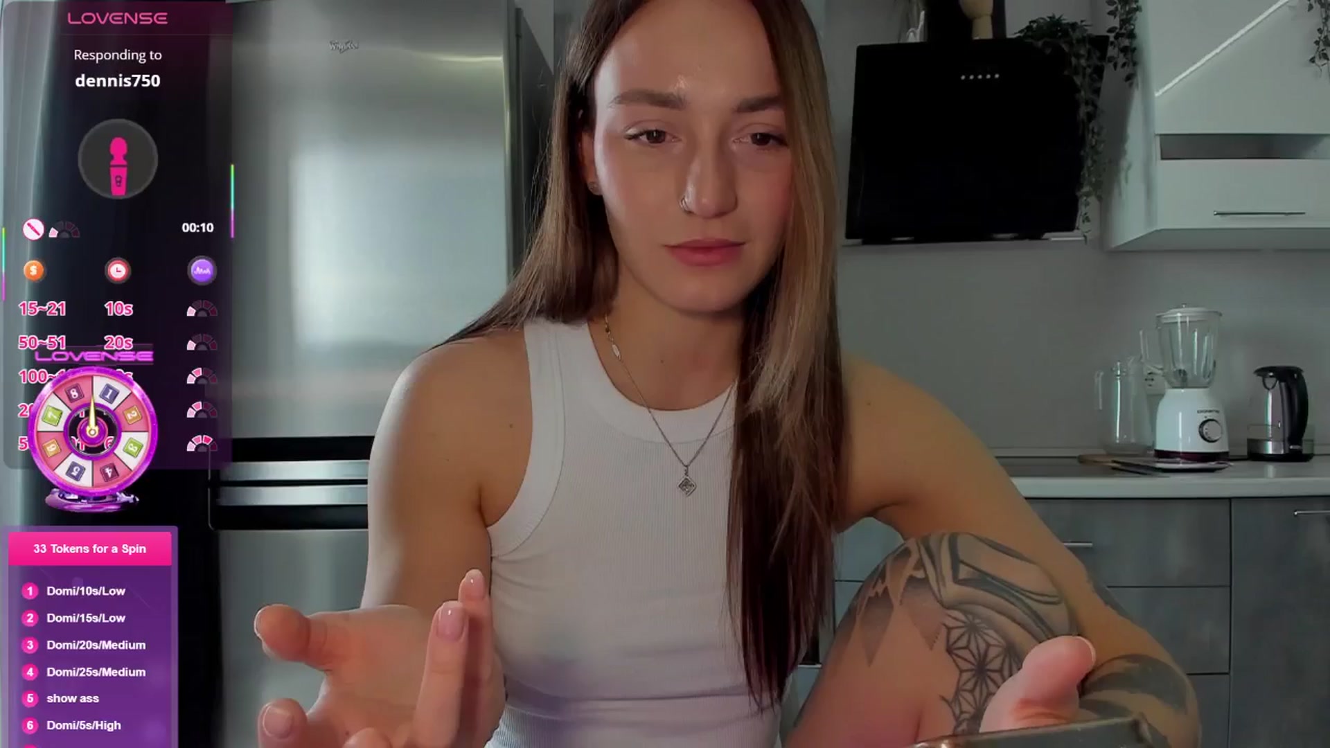 Gallery image thumbnail from Cutestdemon1's myfreecams stream on, 03/27/2026, 08:52 image 13 of 20