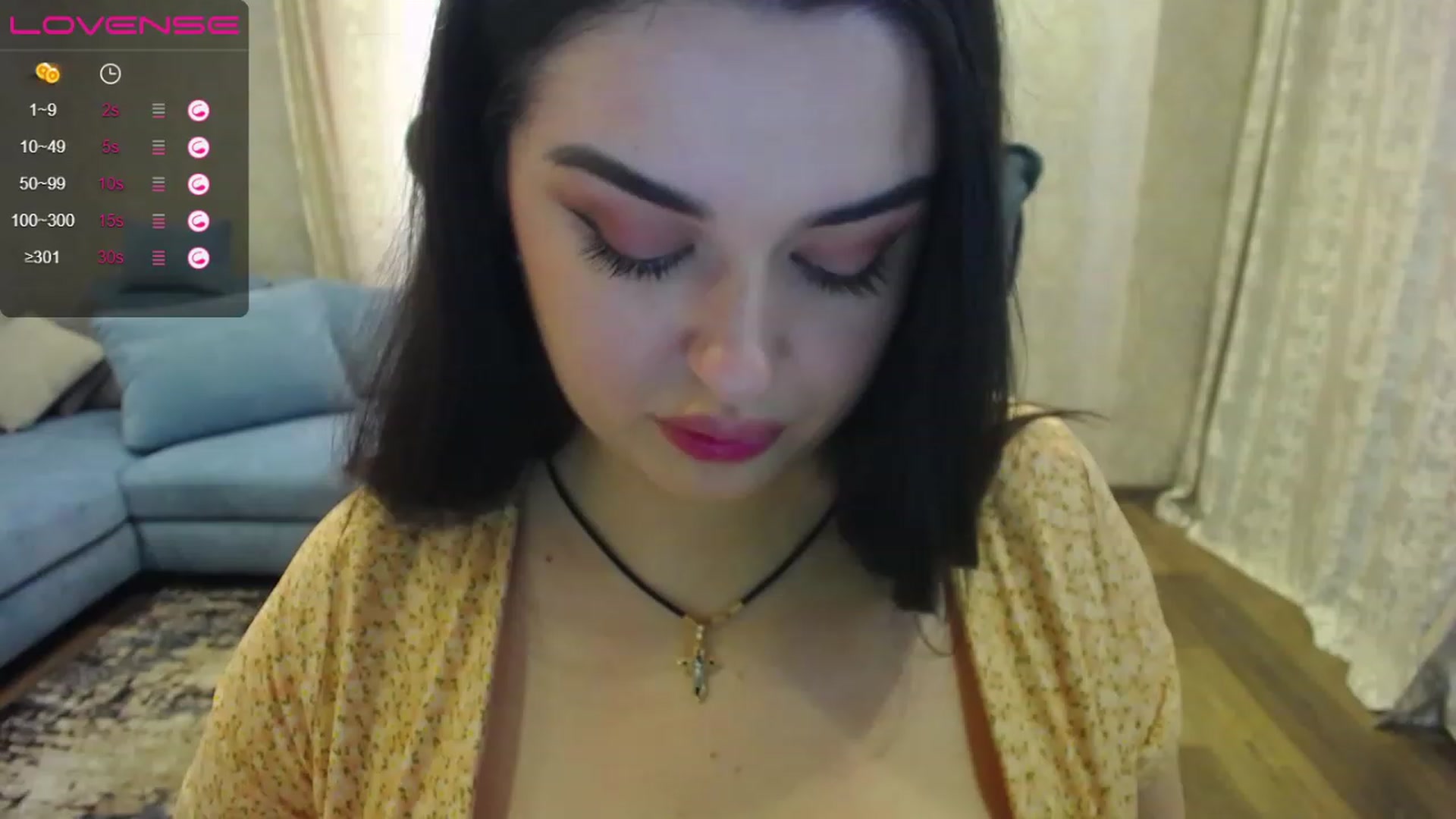 Gallery image thumbnail from Cuti_Di's myfreecams stream on, 02/28/2023, 08:37 image 17 of 20