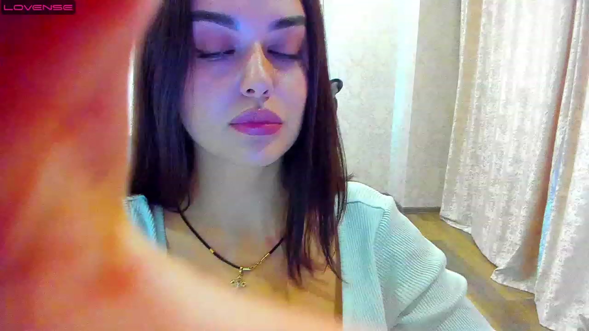 Gallery image thumbnail from Cuti_Di's myfreecams stream on, 07/31/2023, 14:40 image 13 of 20