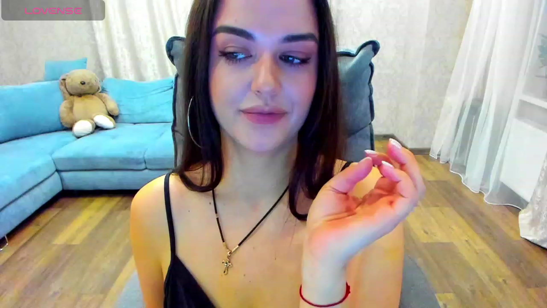 Gallery image thumbnail from Cuti_Di's myfreecams stream on, 12/21/2023, 16:11 image 13 of 20