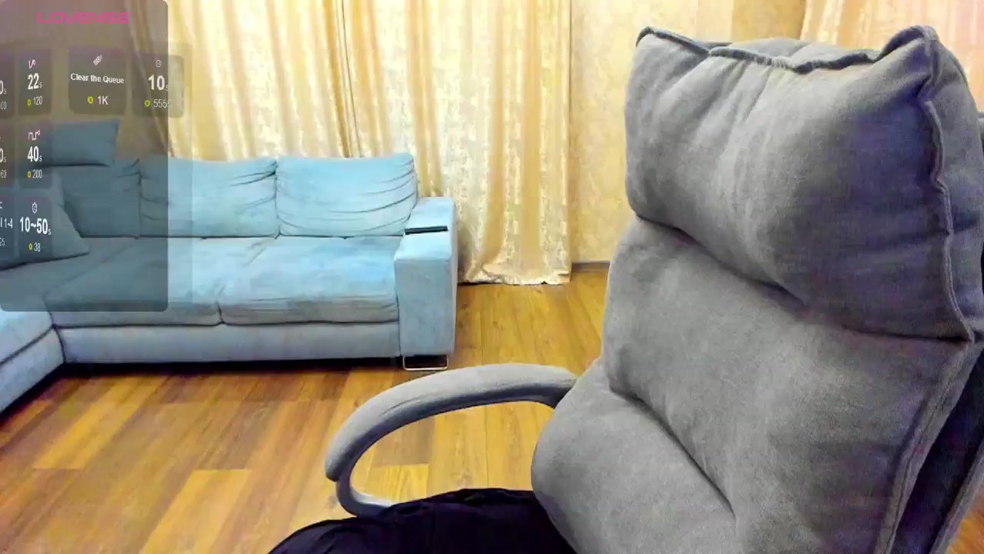Gallery image thumbnail from Cuti_Di's myfreecams stream on, 08/20/2024, 11:14 image 11 of 20