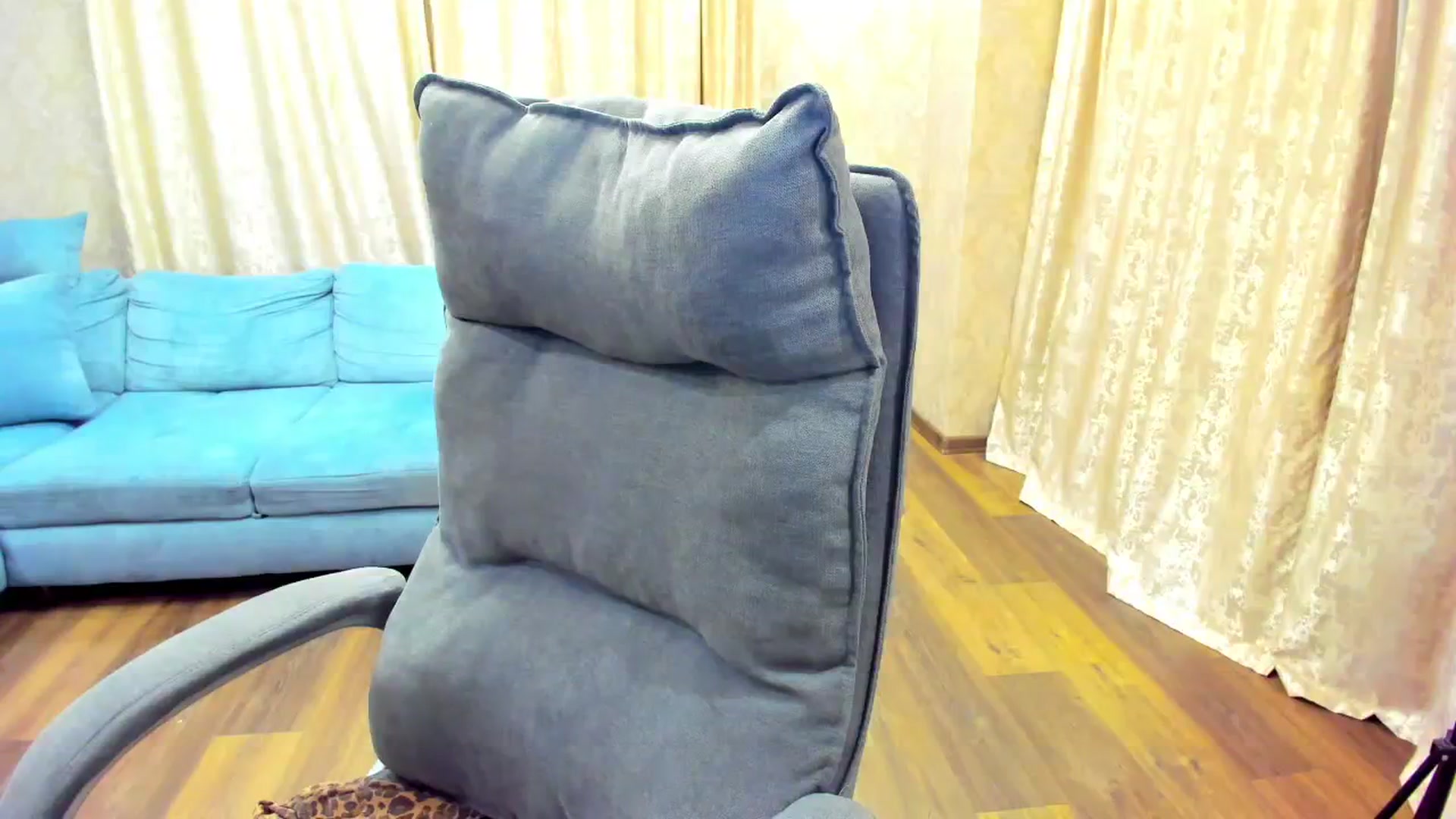 Gallery image thumbnail from Cuti_Di's myfreecams stream on, 01/21/2025, 16:52 image 17 of 20