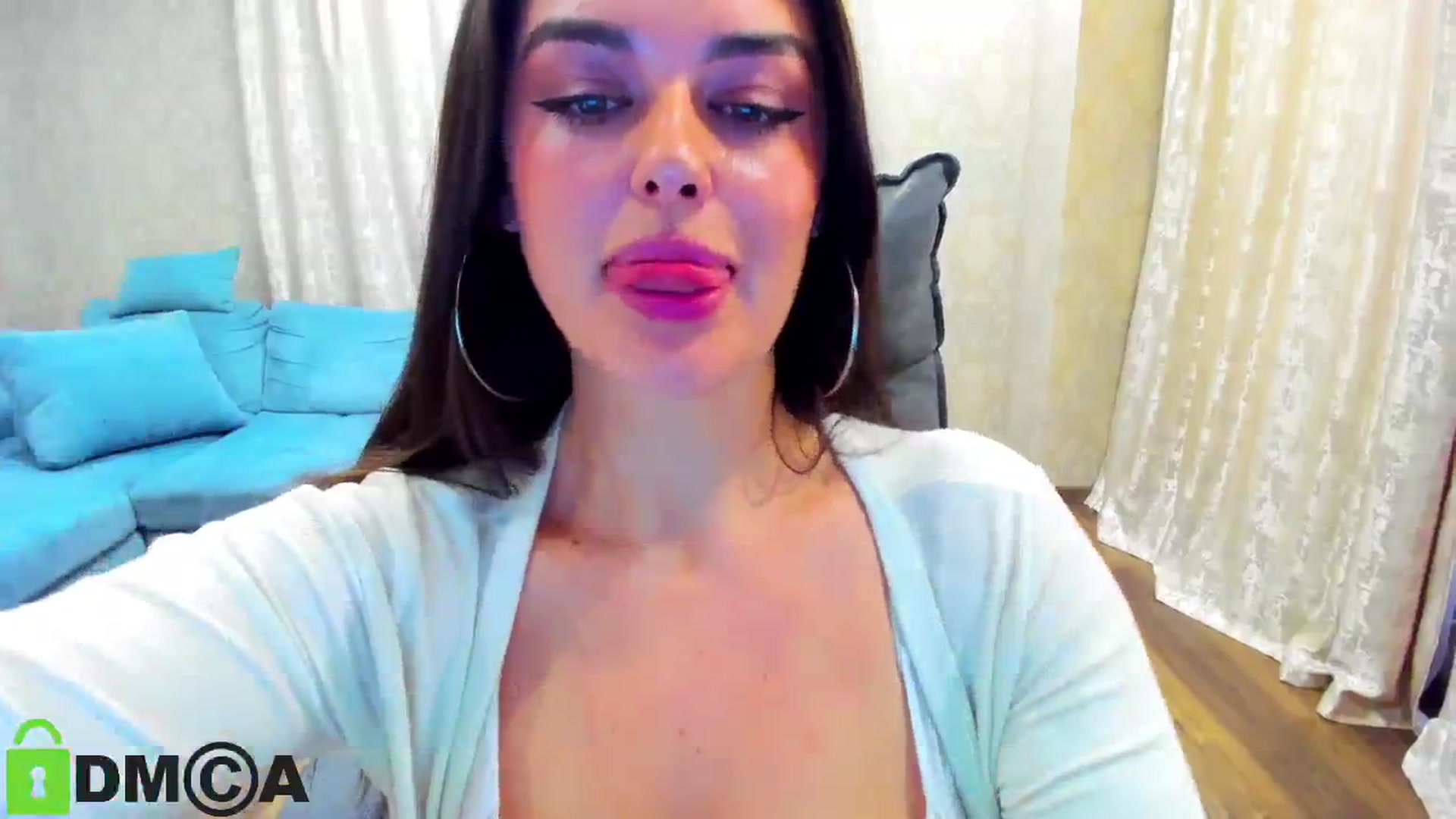 Gallery image thumbnail from Cuti_Di's myfreecams stream on, 02/27/2025, 12:04 image 17 of 20
