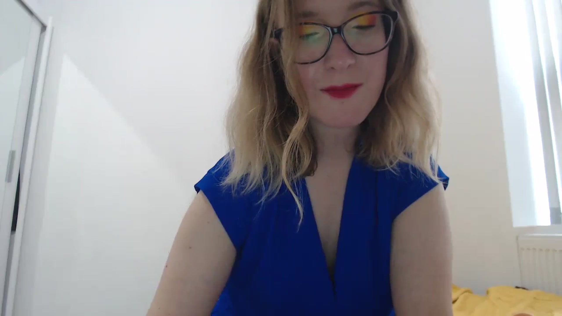 Gallery image thumbnail from CutieCinnamon's myfreecams stream on, 08/25/2023, 11:24 image 16 of 20