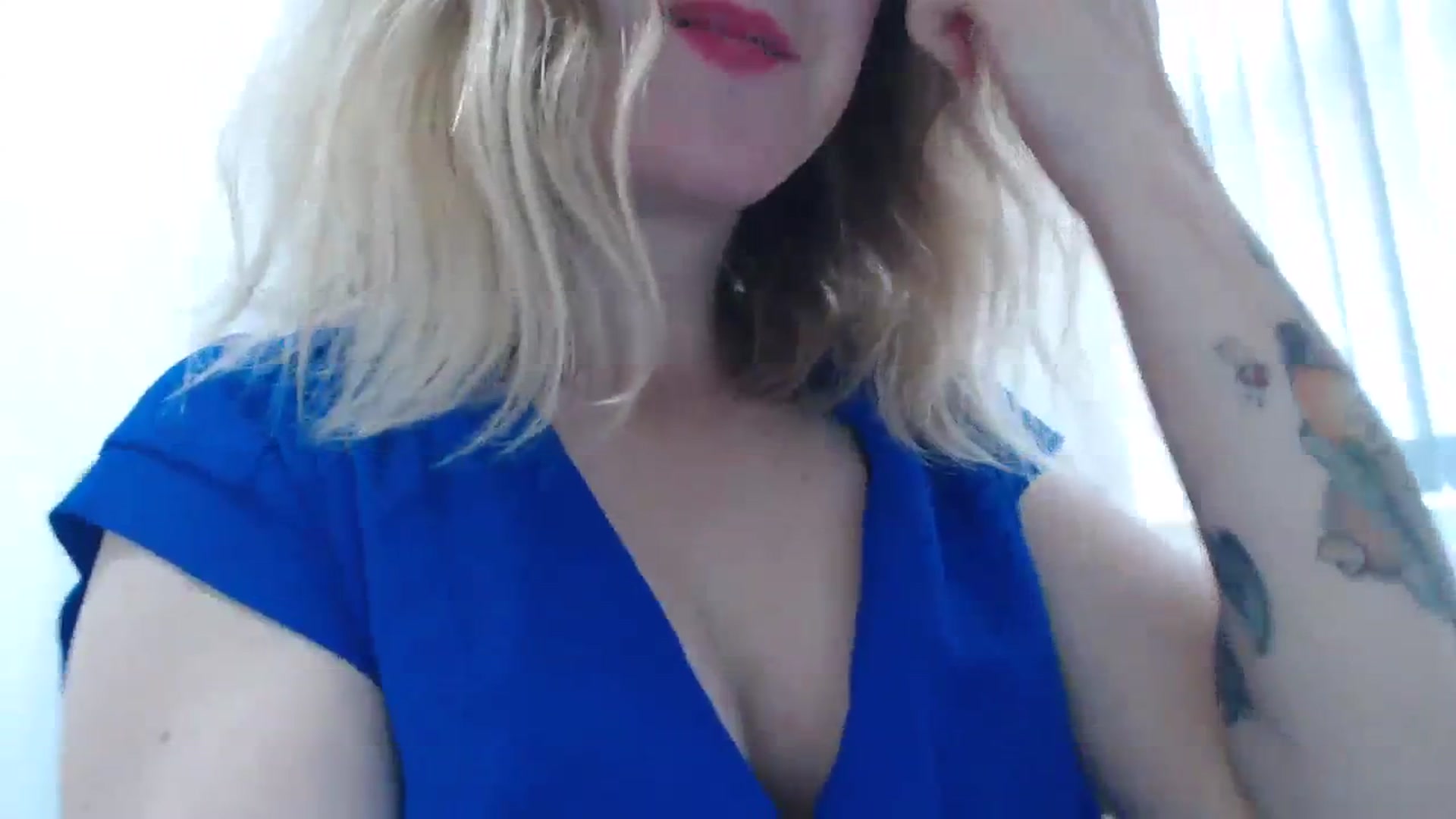 Gallery image thumbnail from CutieCinnamon's myfreecams stream on, 08/25/2023, 13:55 image 18 of 20