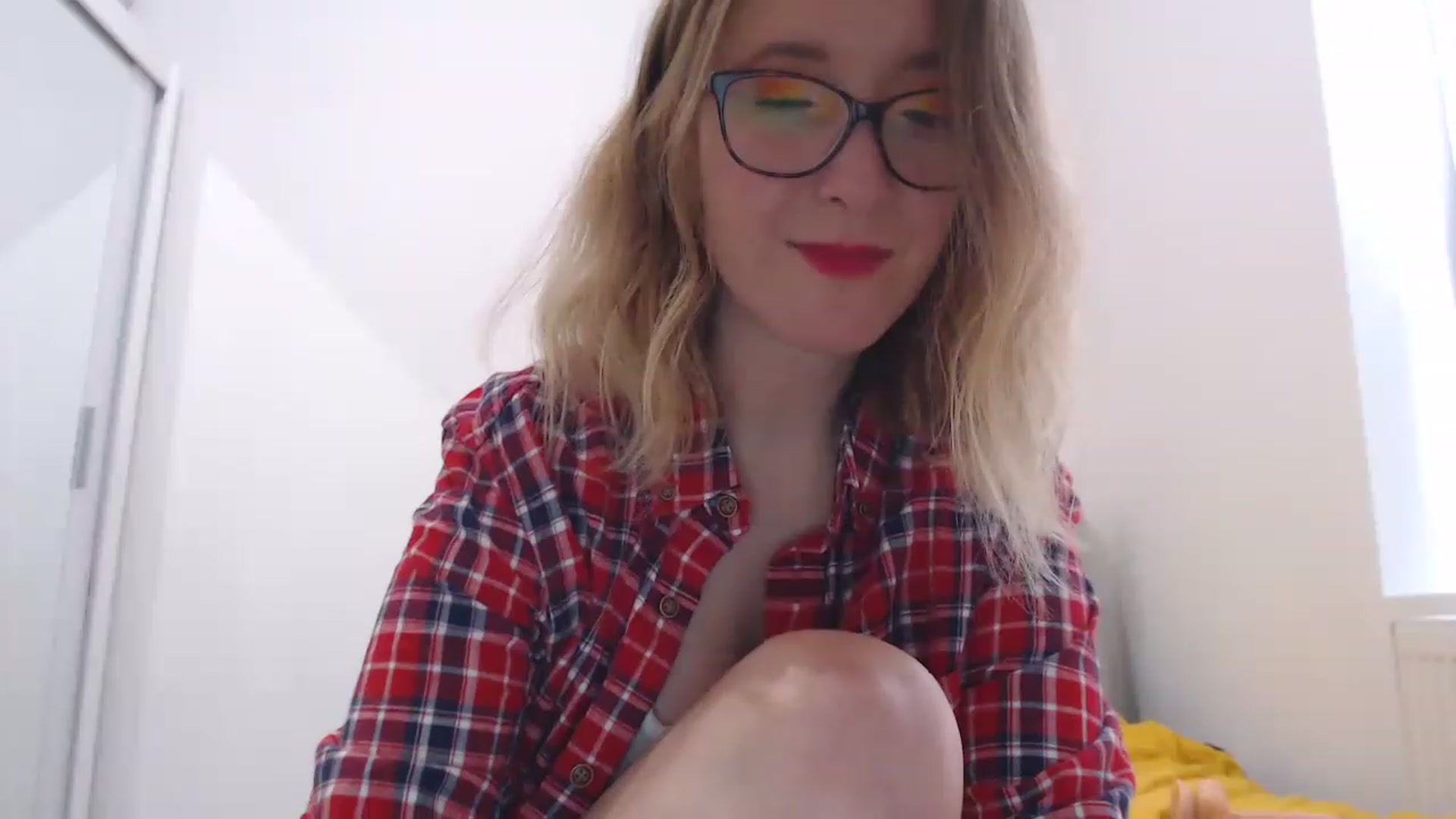 Gallery image thumbnail from CutieCinnamon's myfreecams stream on, 08/26/2023, 13:18 image 11 of 20