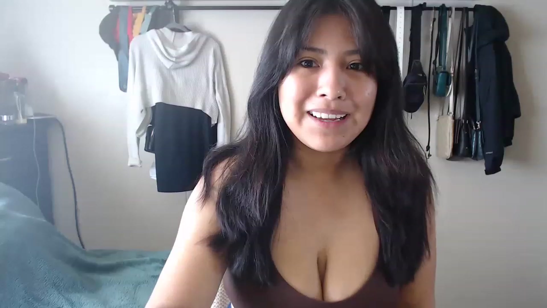 Gallery image thumbnail from CutieGirlNat's myfreecams stream on, 04/20/2023, 15:06 image 4 of 20