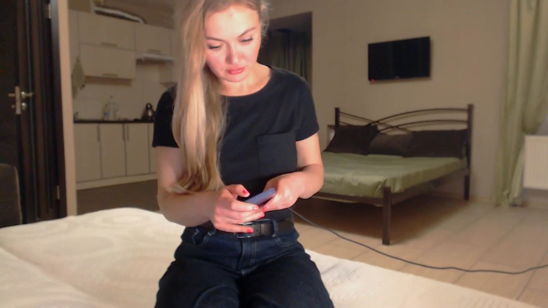Gallery image thumbnail from CutieJoo's myfreecams stream on, 01/07/2026, 15:36 image 17 of 20