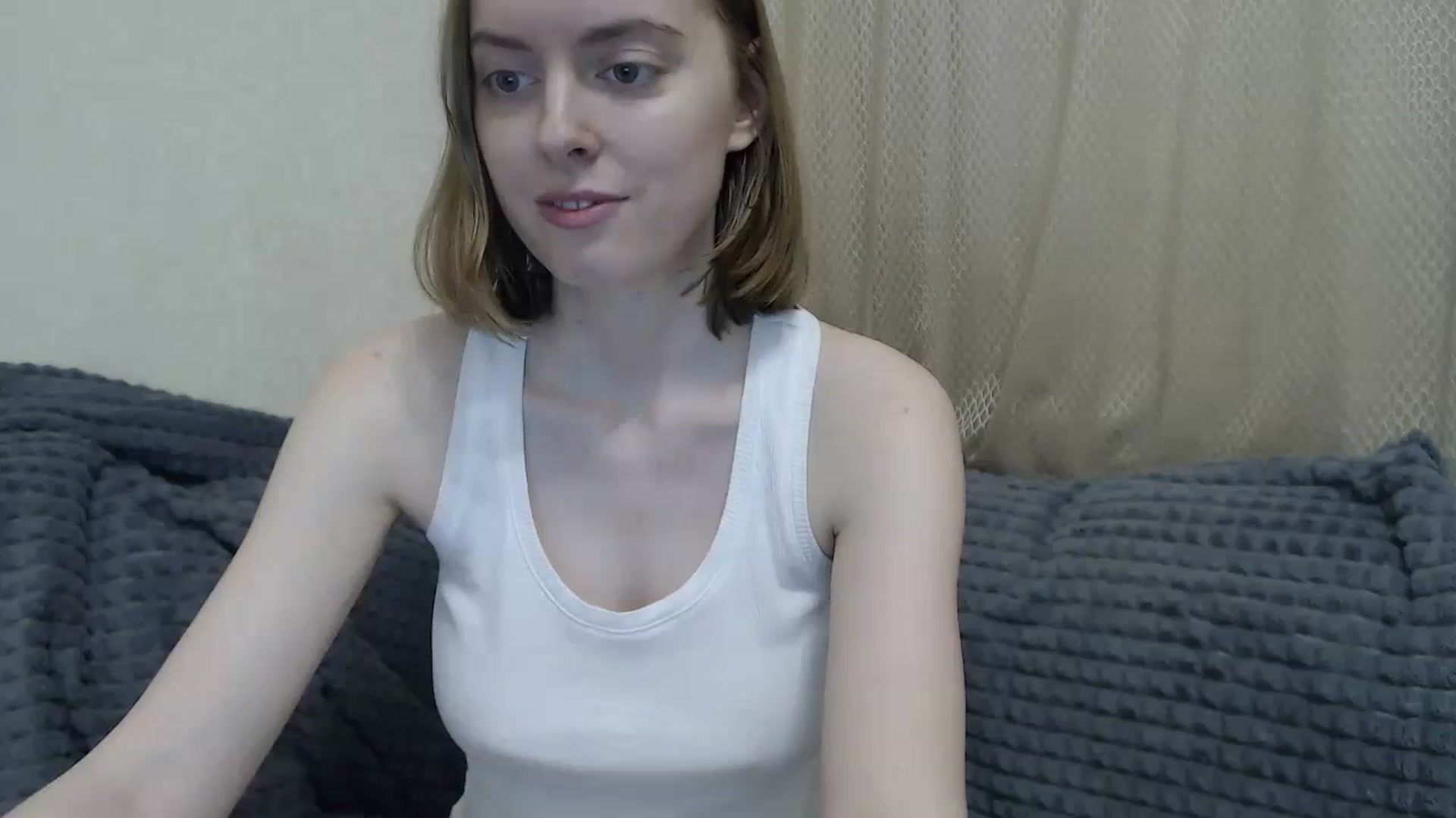 Gallery image thumbnail from CutieLilo's myfreecams stream on, 10/10/2023, 13:35 image 1 of 20
