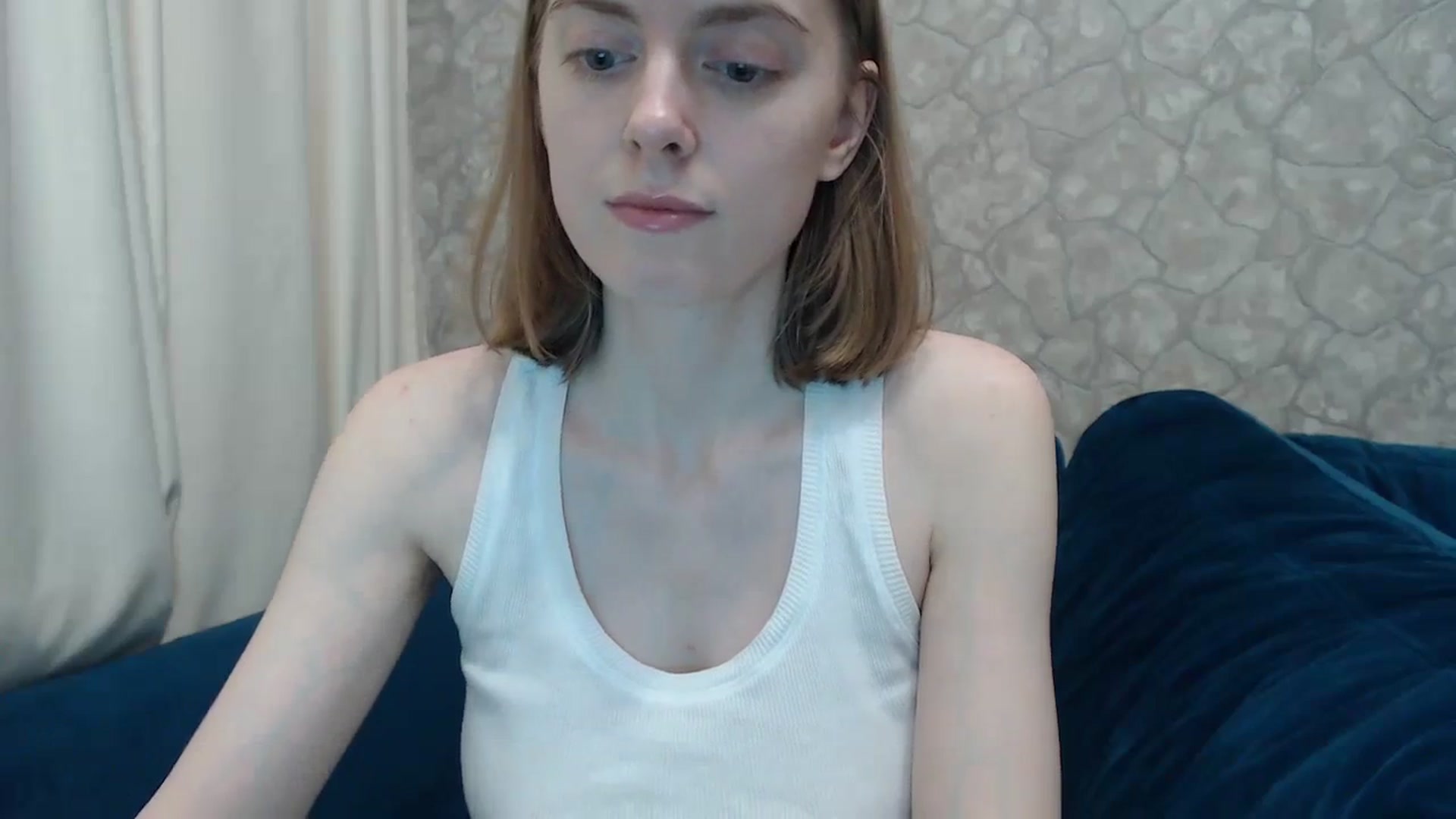 Gallery image thumbnail from CutieLilo's myfreecams stream on, 11/06/2023, 14:59 image 4 of 20