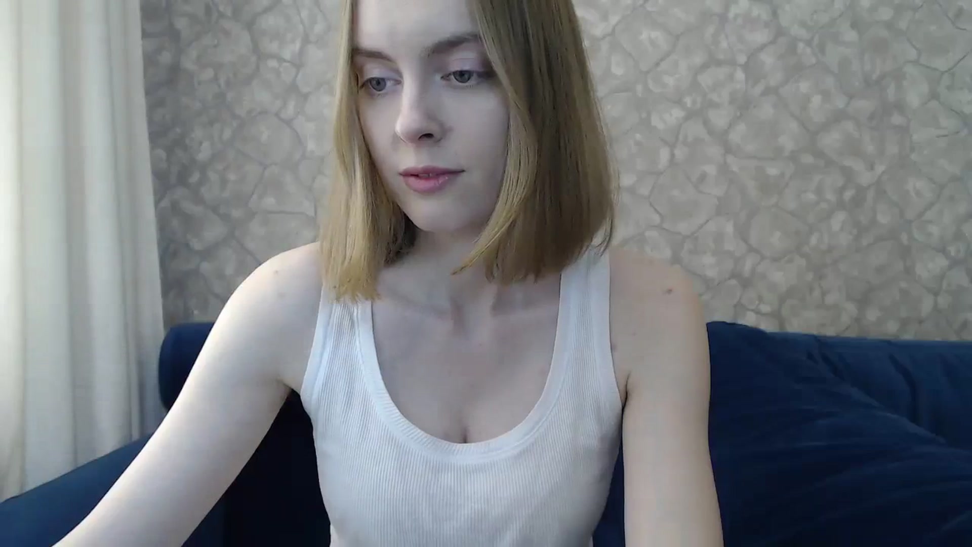 Gallery image thumbnail from CutieLilo's myfreecams stream on, 11/21/2023, 08:11 image 9 of 20