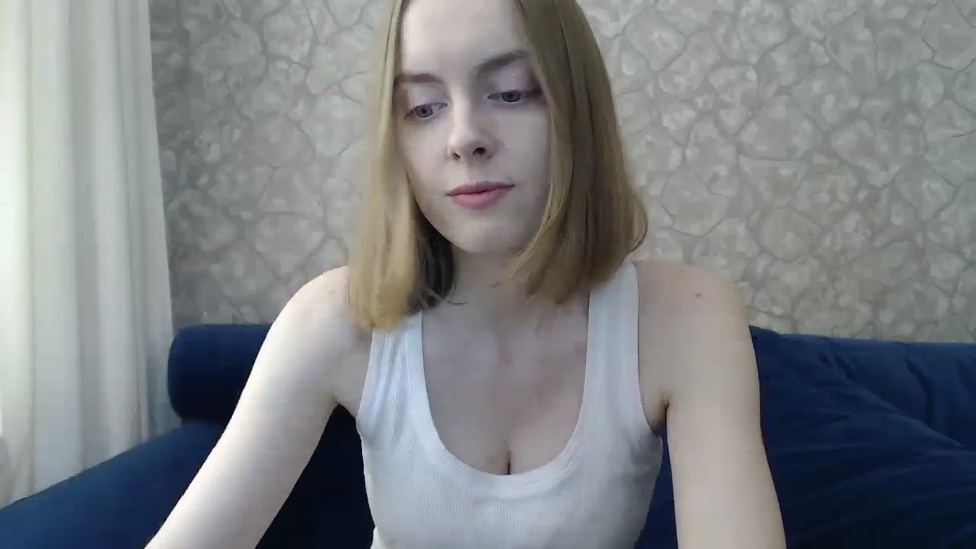 Gallery image thumbnail from CutieLilo's myfreecams stream on, 11/21/2023, 08:11 image 17 of 20